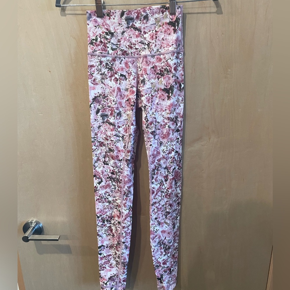 Lululemon leggings